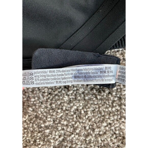 Victoria’s Secret VSX Incredible MAX Sports Bra – Black 34D - Picture 10 of 10